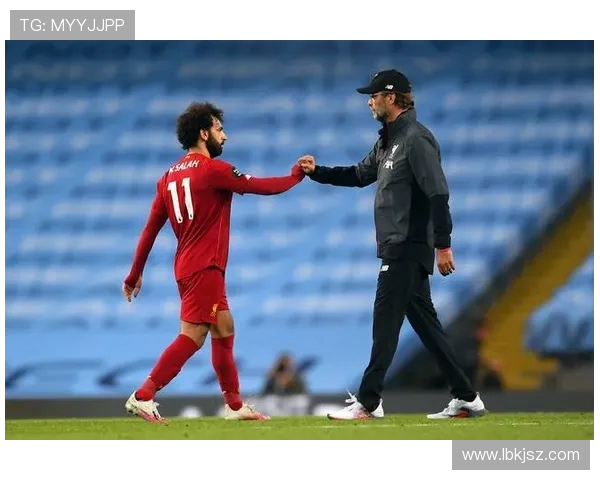 英超球队围巾：英超球队围巾的文化与球迷喜好