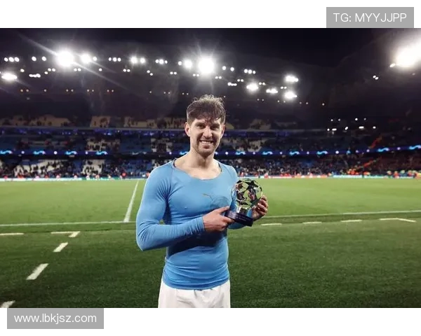 英超赛季最佳球员奖杯历史得主与背后故事 英超赛季最佳球员奖杯历史得主与背后故事